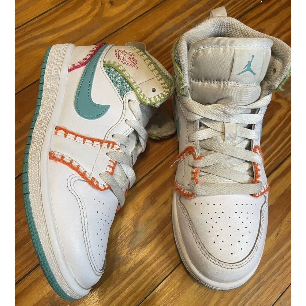Nike‎ Air Jordan 1 Mid SE "Multi Knit" Size 1.5 Youth DM9648-100